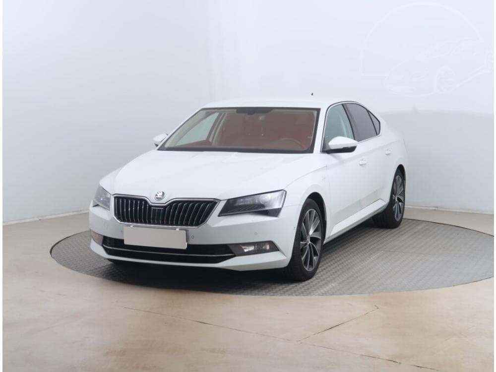 2016 Škoda SUPERB - 5