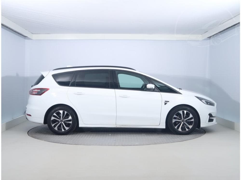 2022 Ford S-MAX - 21