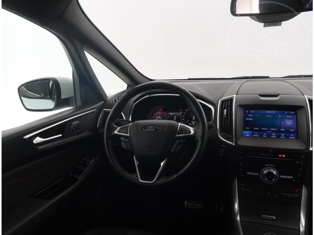 2022 Ford S-MAX - 25