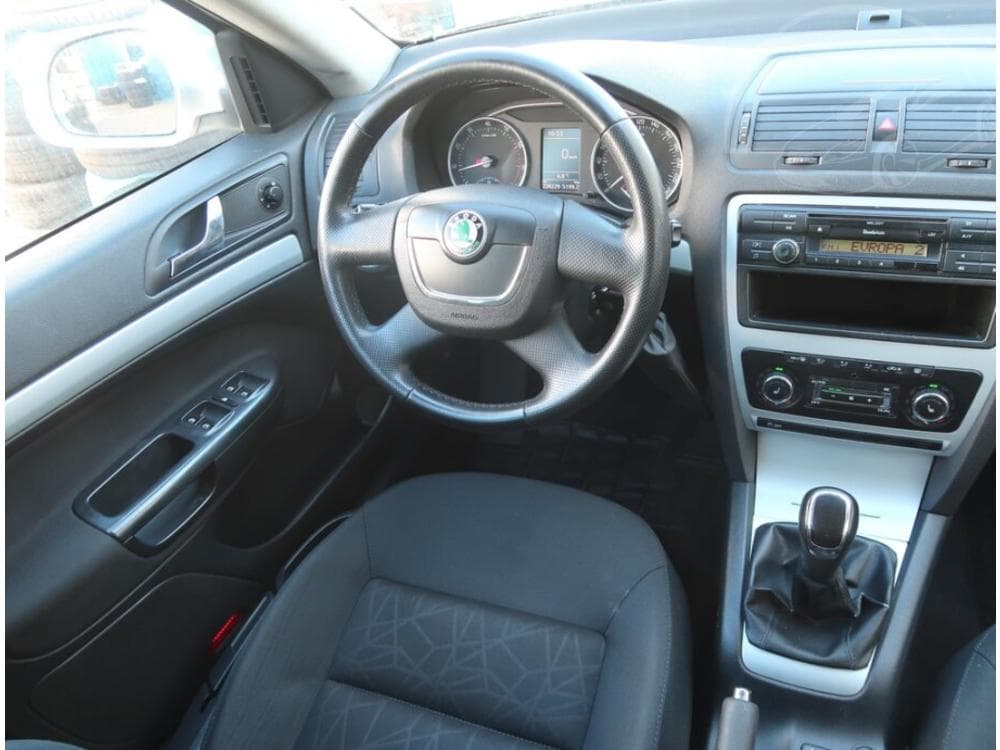 2011 Škoda OCTAVIA - 25