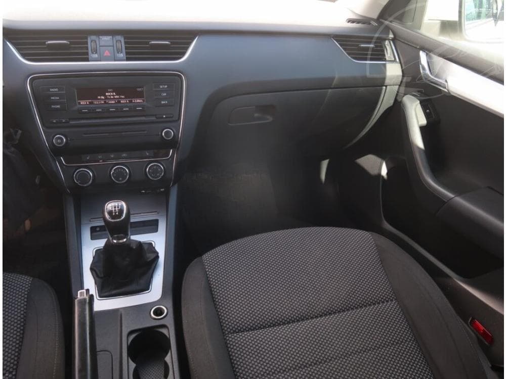 2014 Škoda OCTAVIA - 29