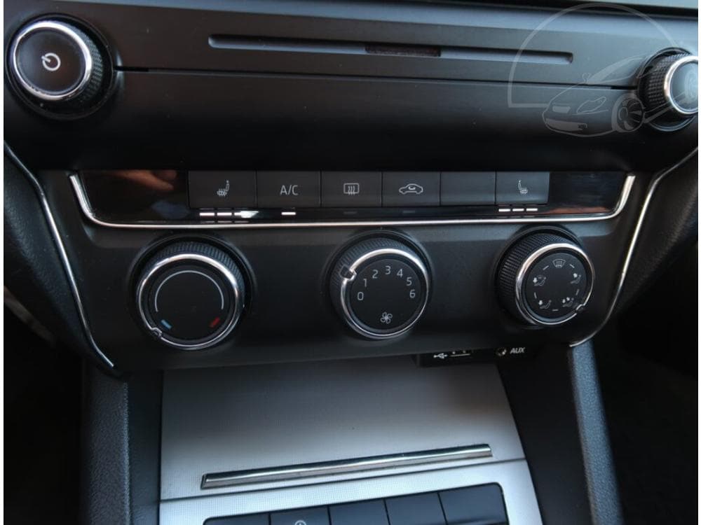 2014 Škoda OCTAVIA - 53
