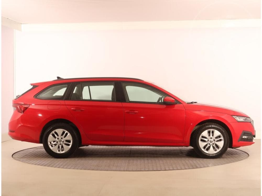 2021 Škoda OCTAVIA - 16