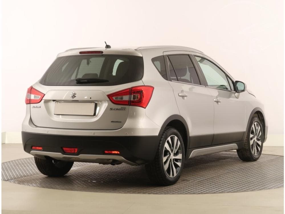 2019 Suzuki S-CROSS - 9