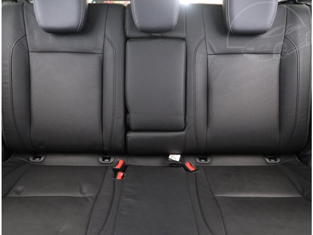 2019 Suzuki S-CROSS - 19