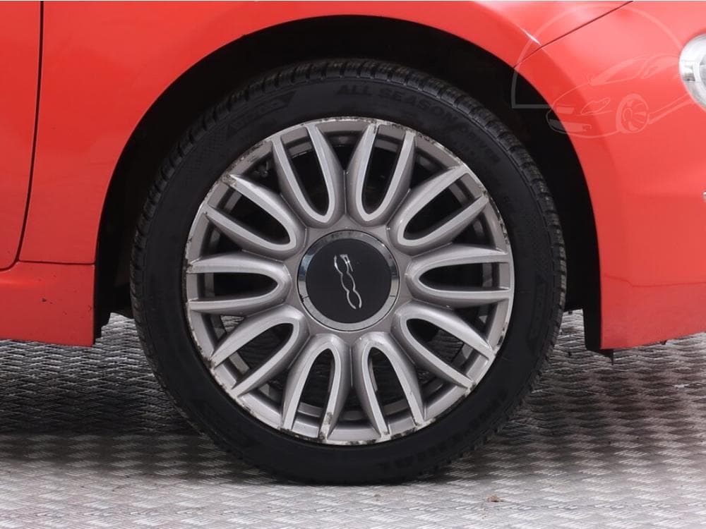 2017 Fiat 500 - 37