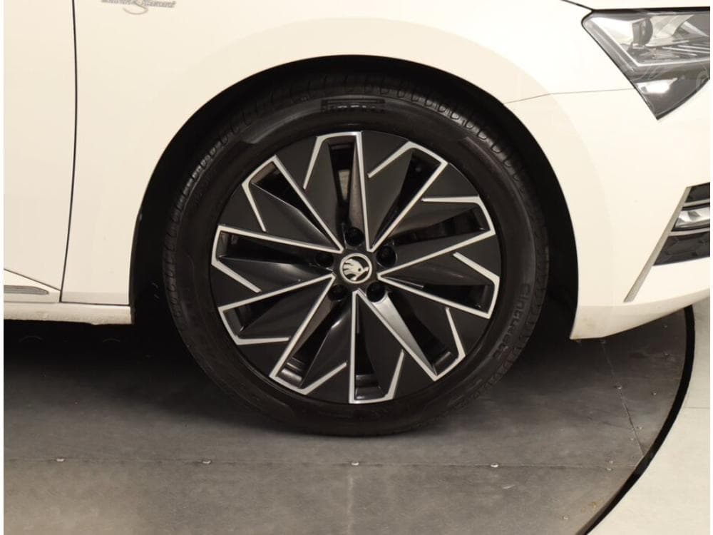 2020 Škoda SUPERB - 53