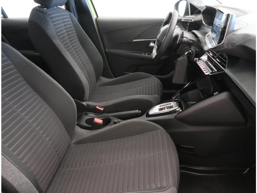 2024 Peugeot 208 - 17