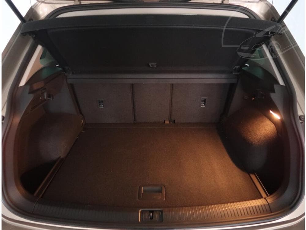 2020 Volkswagen TIGUAN - 40