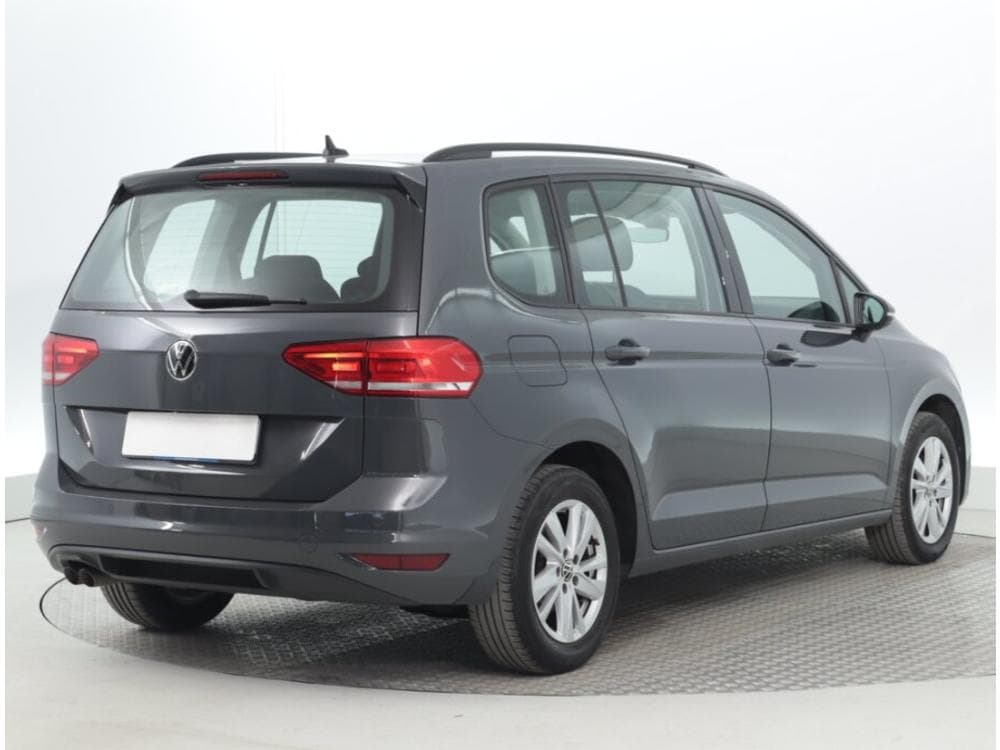2022 Volkswagen TOURAN - 9