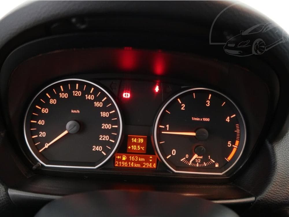 2008 BMW 1-SERIES - 11