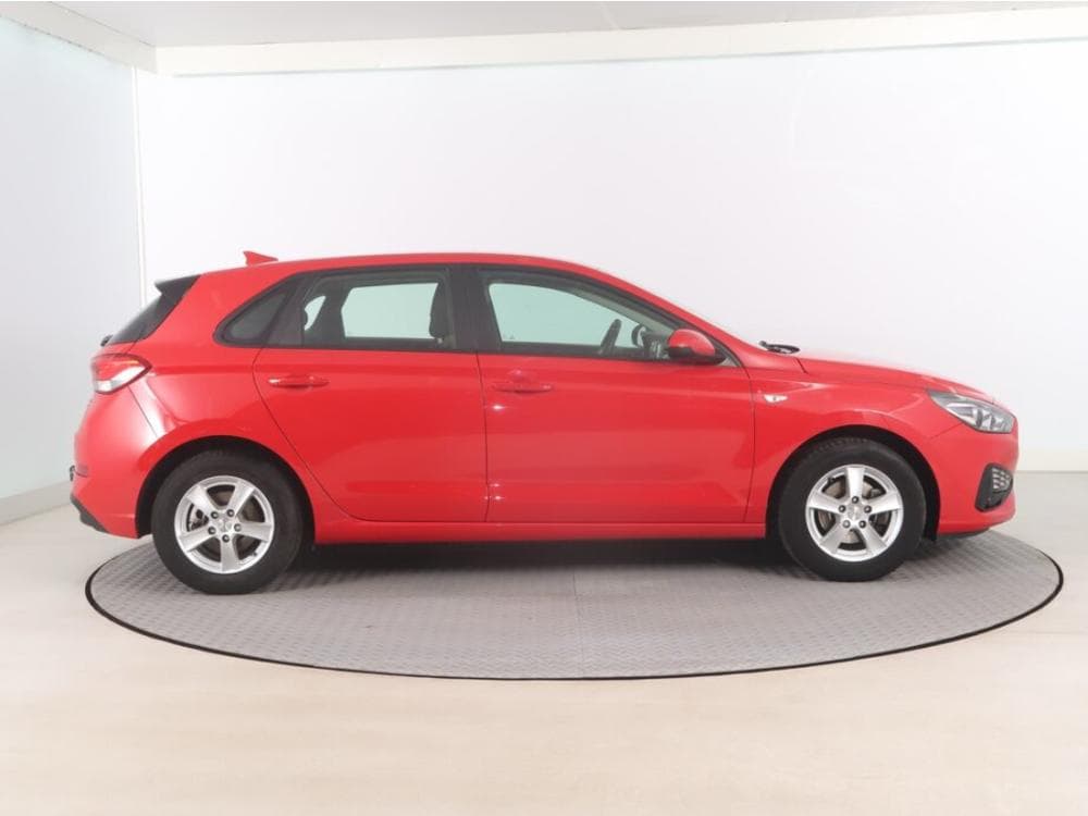 2021 Hyundai i30 - 16