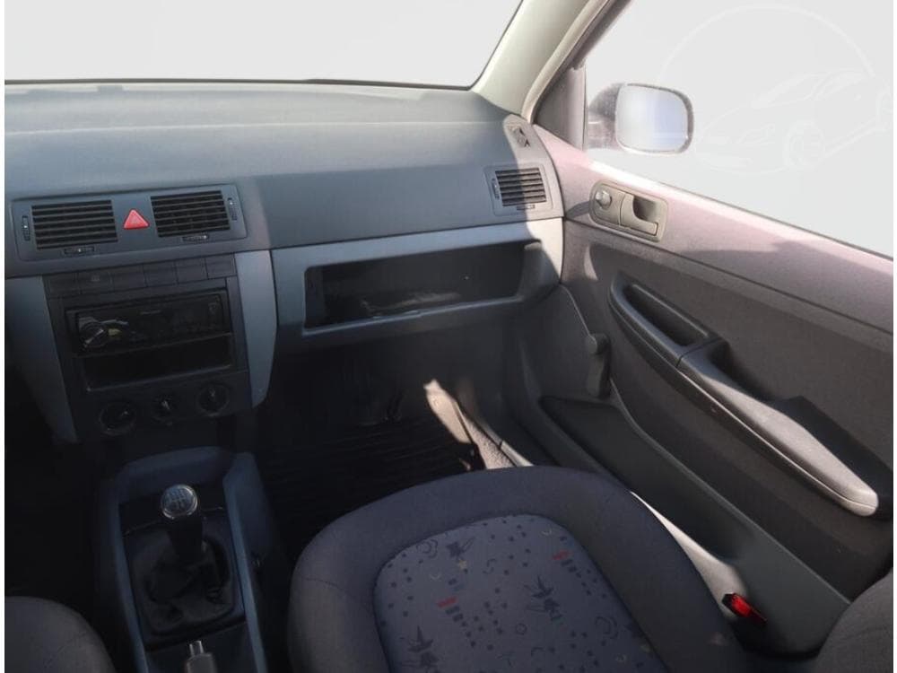 2002 Škoda FABIA - 8