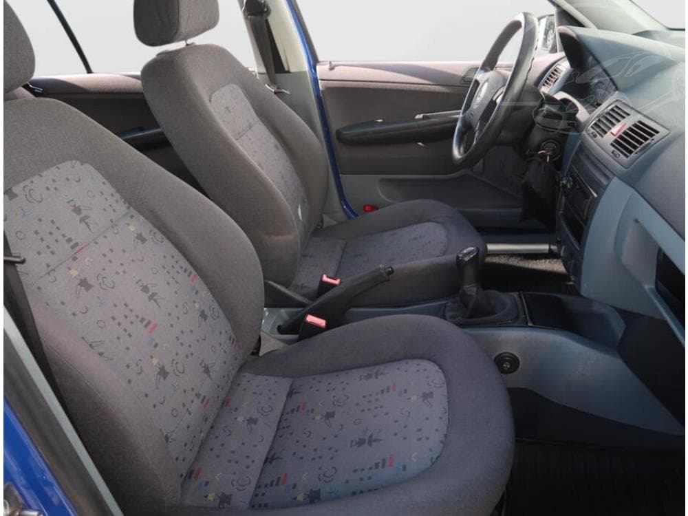 2002 Škoda FABIA - 9