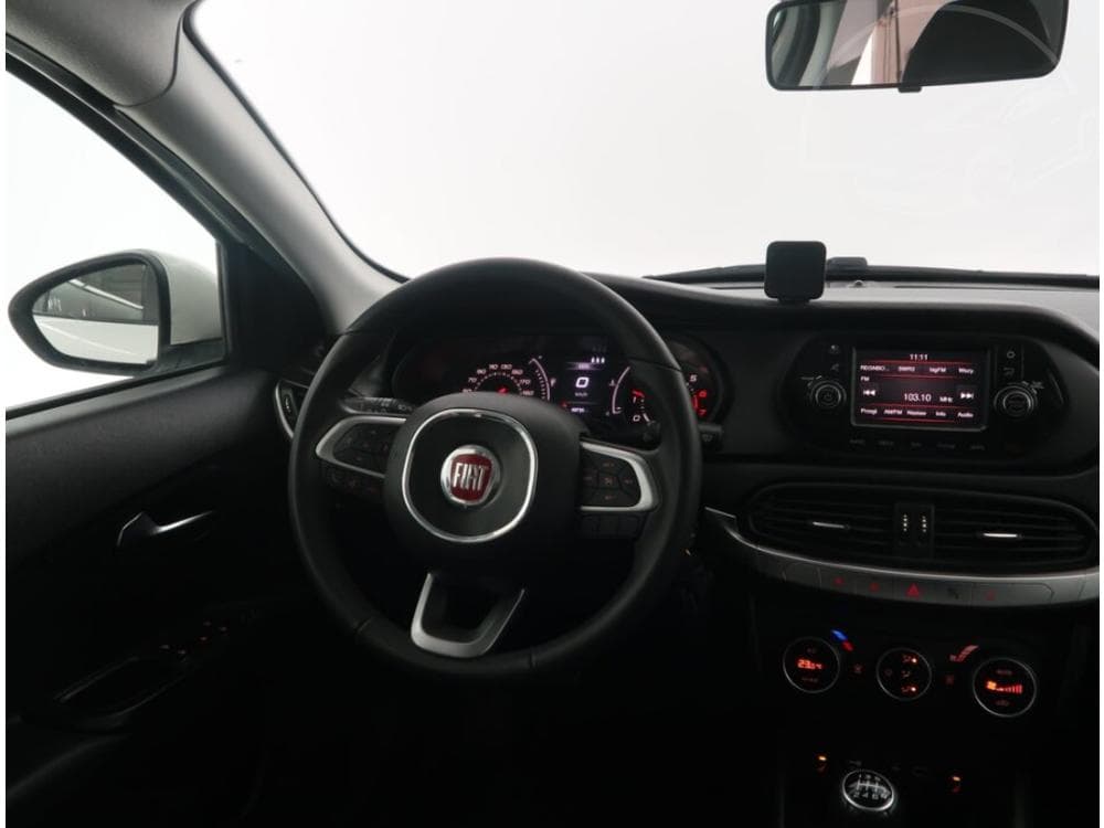 2019 Fiat TIPO - 19