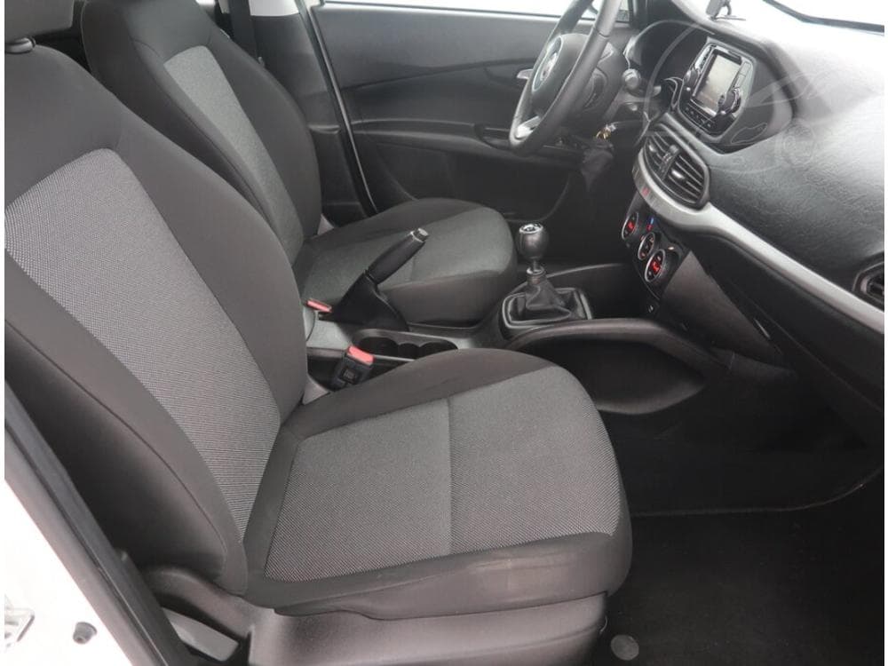 2019 Fiat TIPO - 25