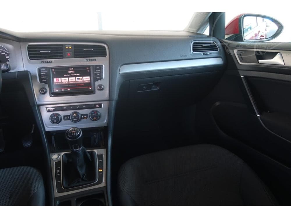 2016 Volkswagen GOLF - 8