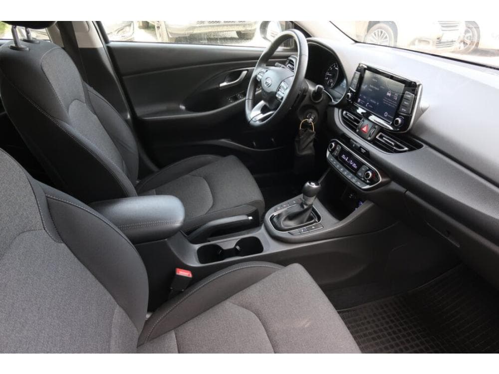 2022 Hyundai i30 - 17
