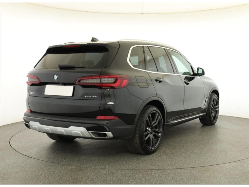 2021 BMW X5 - 9