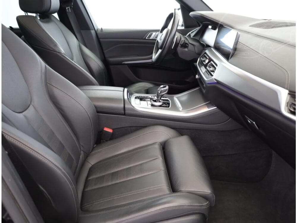 2021 BMW X5 - 13