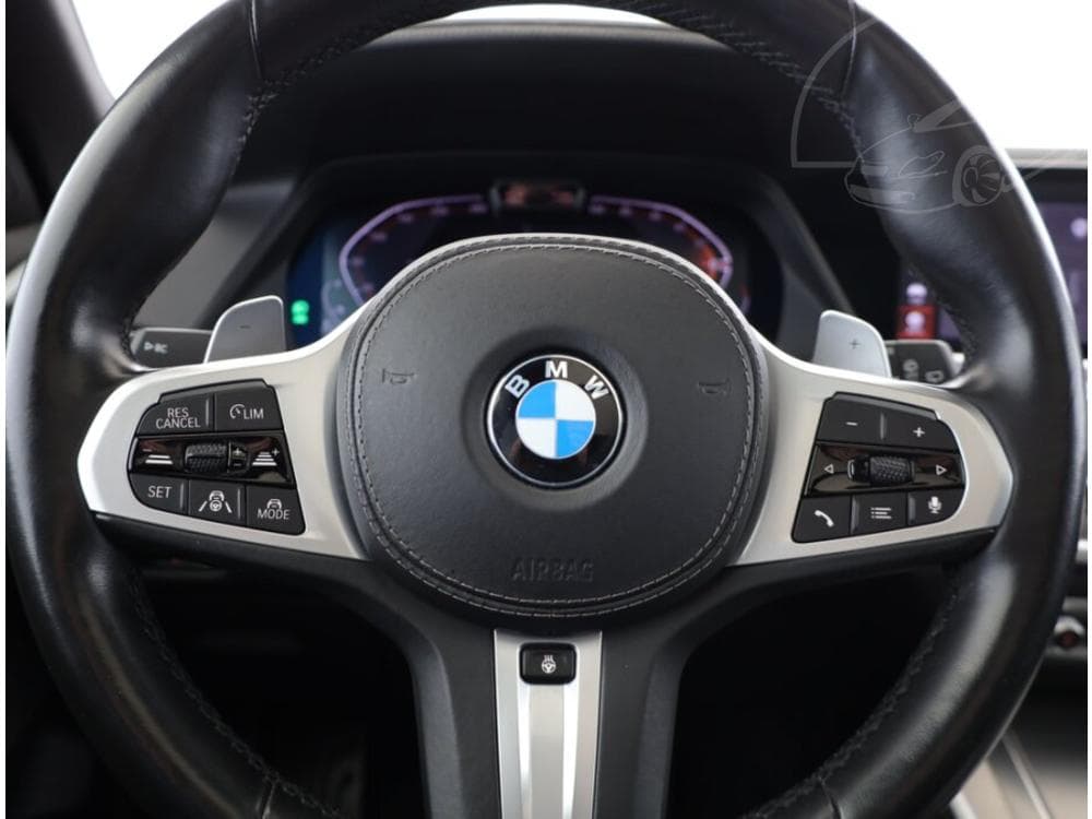 2021 BMW X5 - 15
