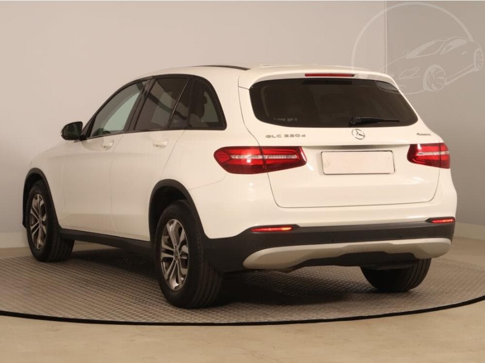 2018 Mercedes-Benz GLC - 7