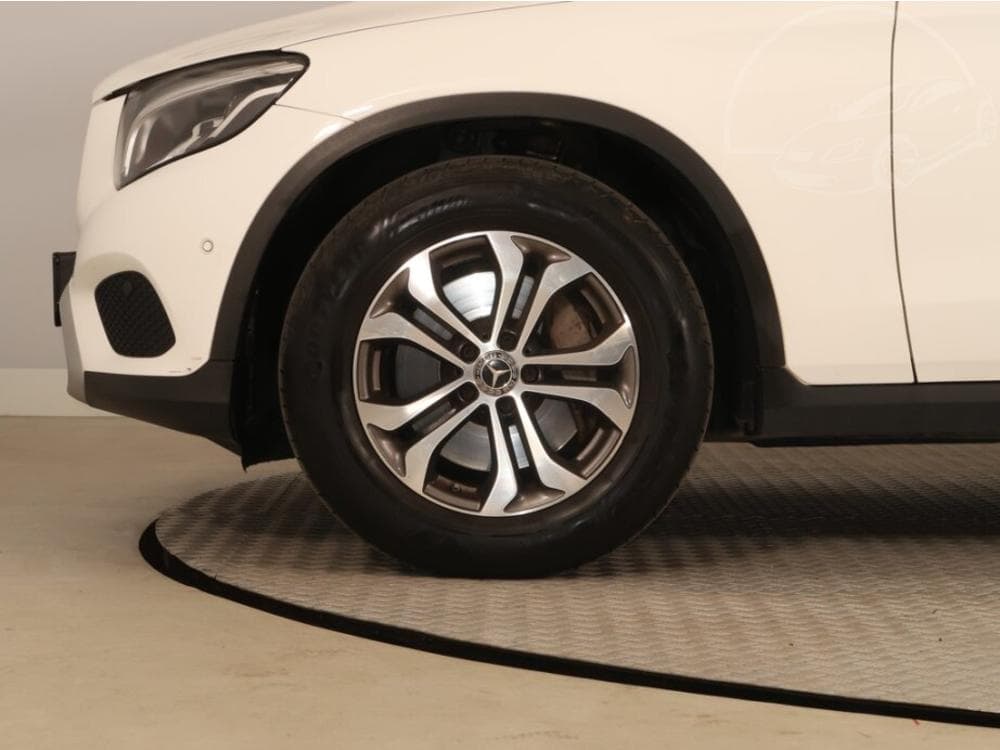 2018 Mercedes-Benz GLC - 29