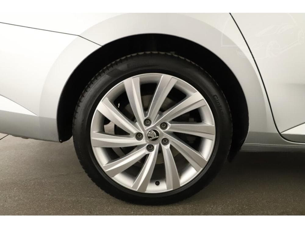 2022 Škoda SUPERB - 45