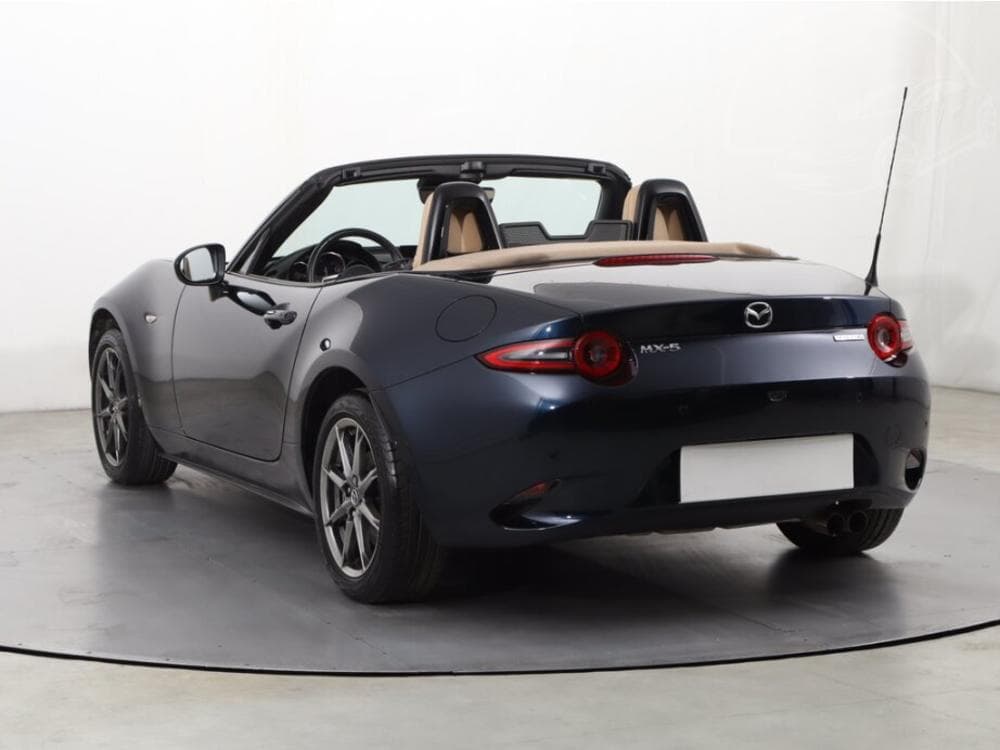 2024 Mazda MX-5 - 10