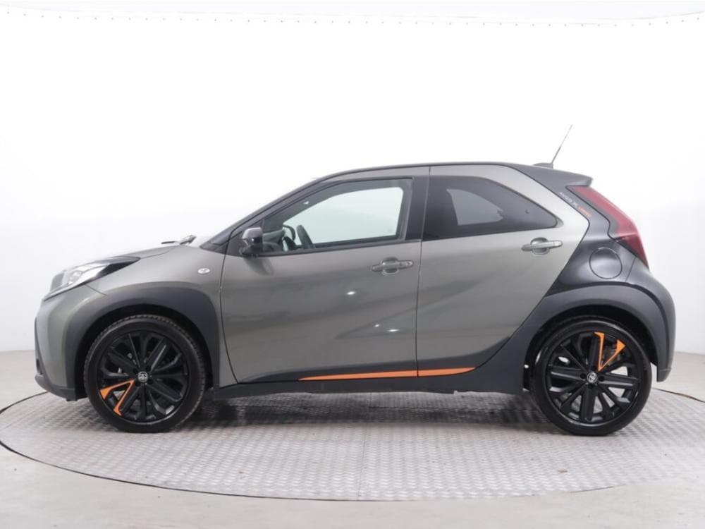 2023 Toyota AYGO - 9