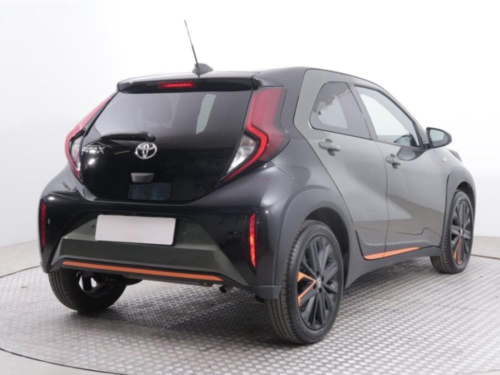 2023 Toyota AYGO - 17