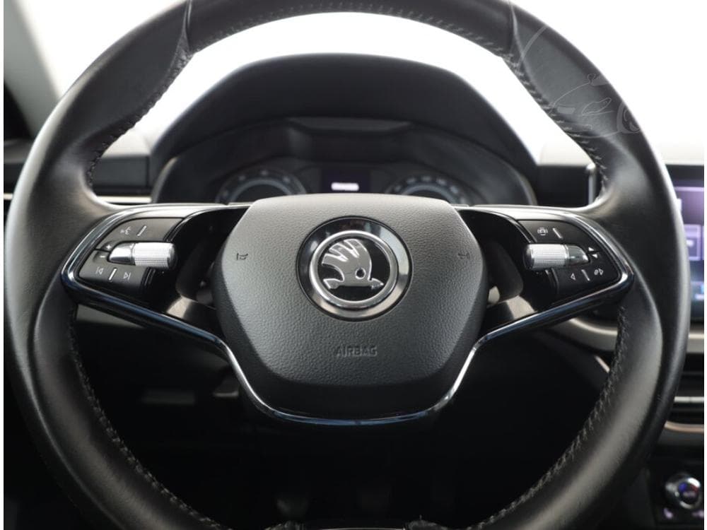 2020 Škoda KAMIQ - 15