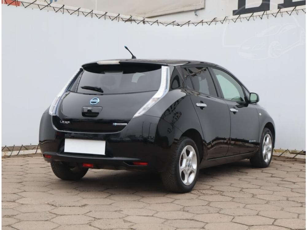 2012 Nissan LEAF - 5