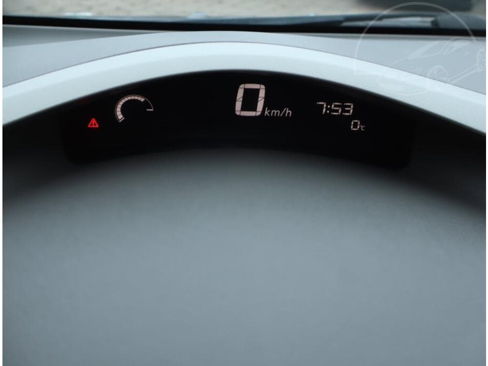 2012 Nissan LEAF - 15