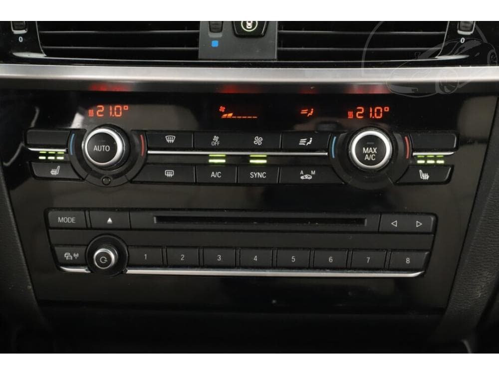 2017 BMW X4 - 27