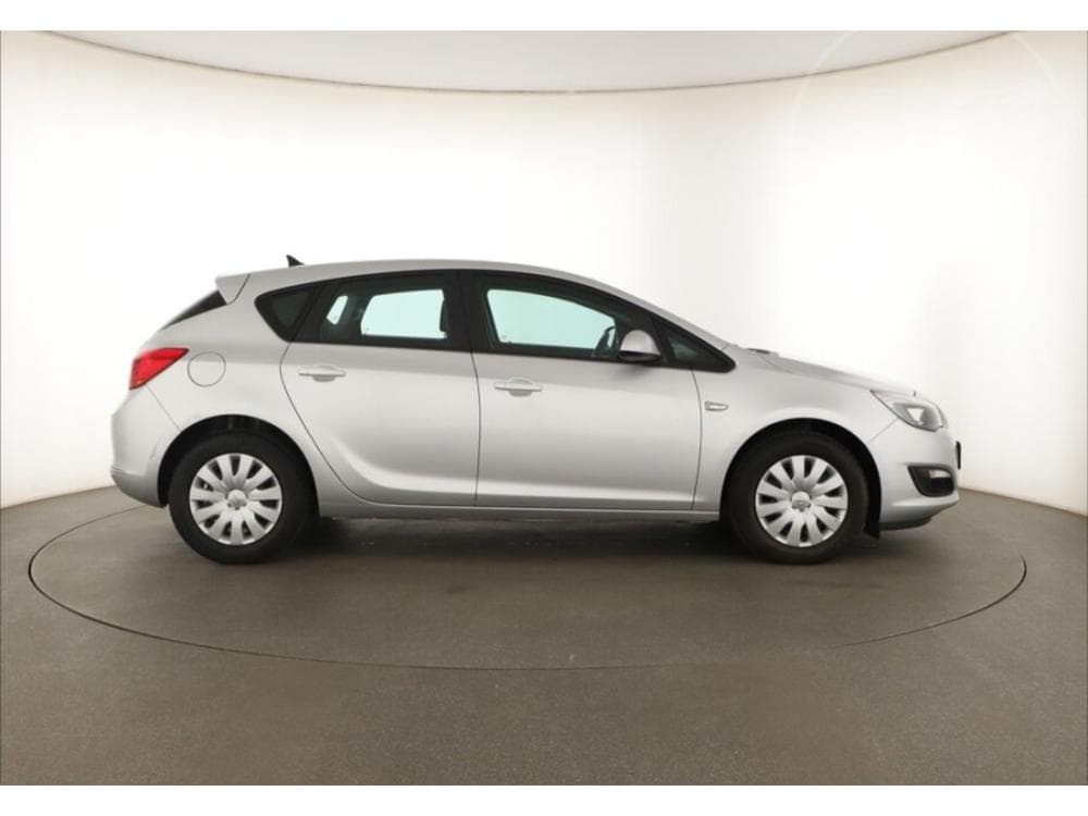 2015 Opel ASTRA - 6