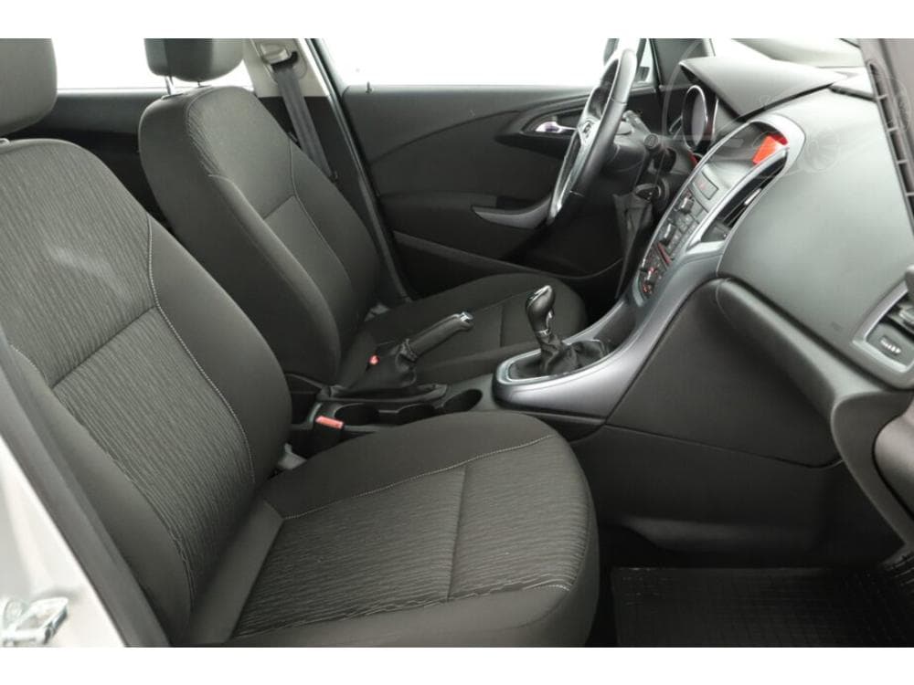 2015 Opel ASTRA - 9