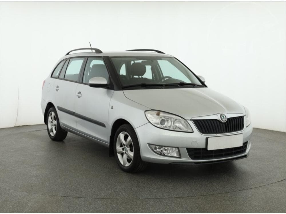 2011 Škoda FABIA
