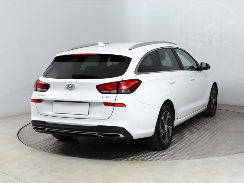 2021 Hyundai i30 - 13