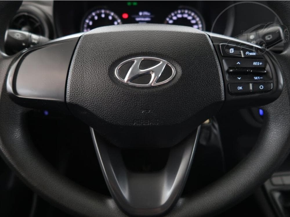 2021 Hyundai i10 - 13