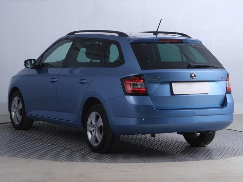 2016 Škoda FABIA - 10