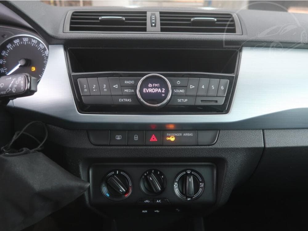 2016 Škoda FABIA - 34