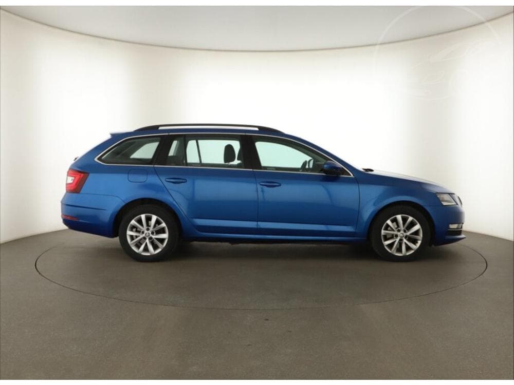 2017 Škoda OCTAVIA - 16