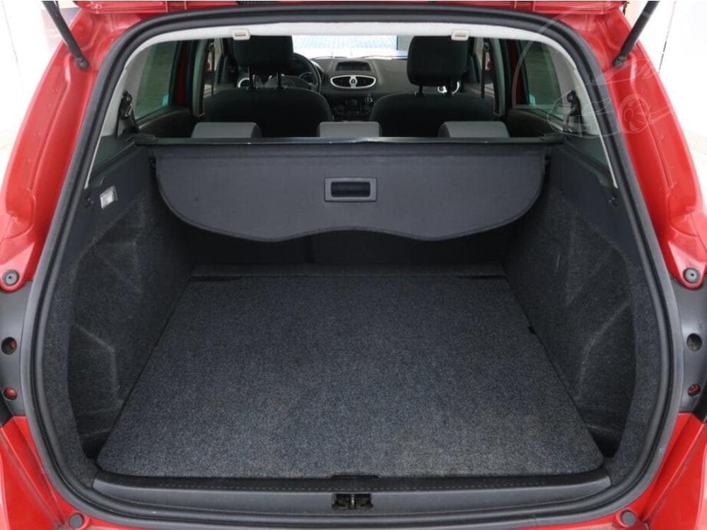 2011 Renault CLIO - 13