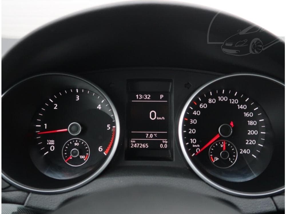 2012 Volkswagen GOLF - 11
