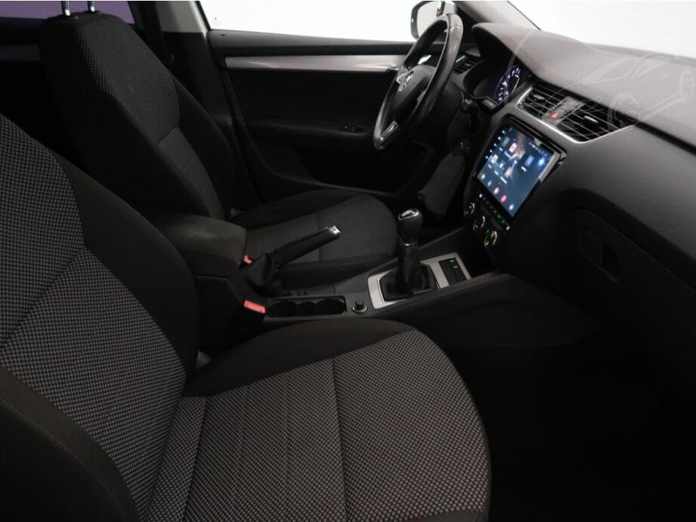 2015 Škoda OCTAVIA - 17