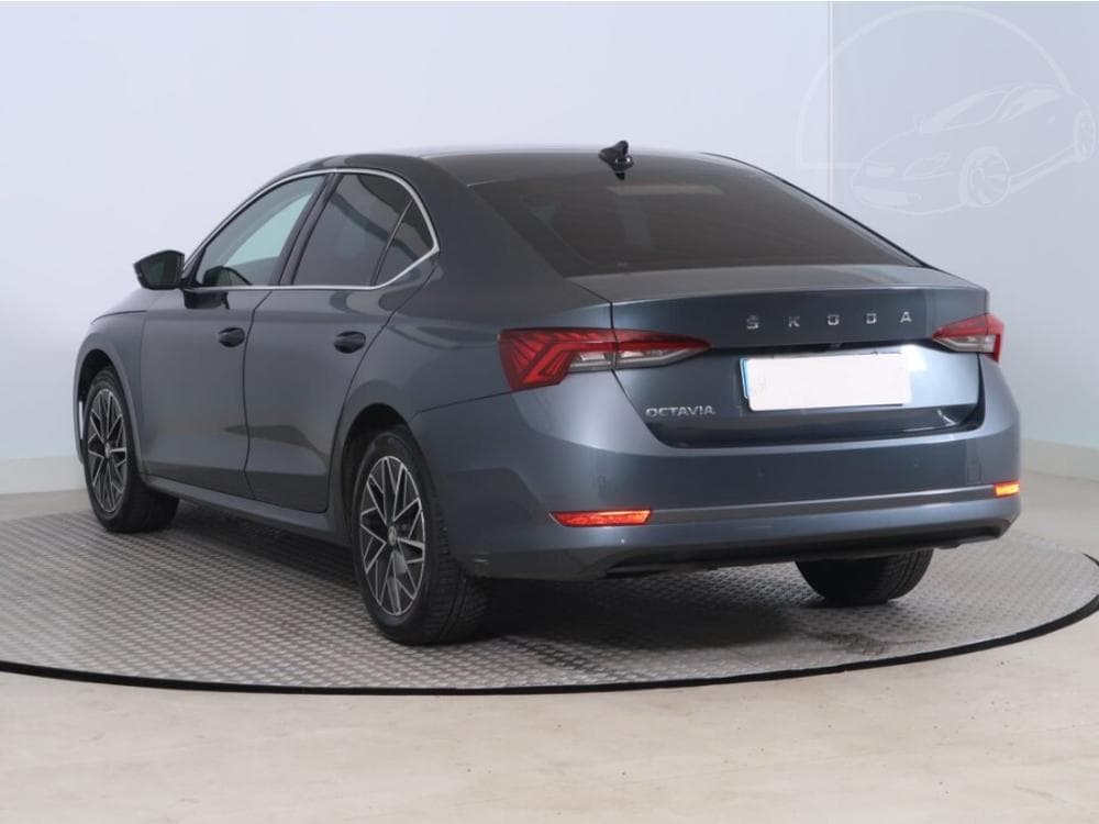 2021 Škoda OCTAVIA - 7