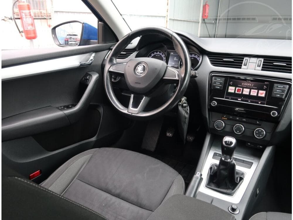 2017 Škoda OCTAVIA - 13