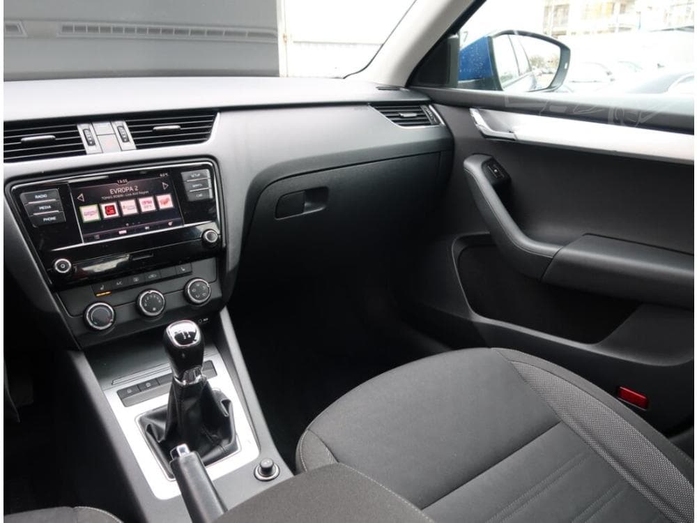 2017 Škoda OCTAVIA - 15