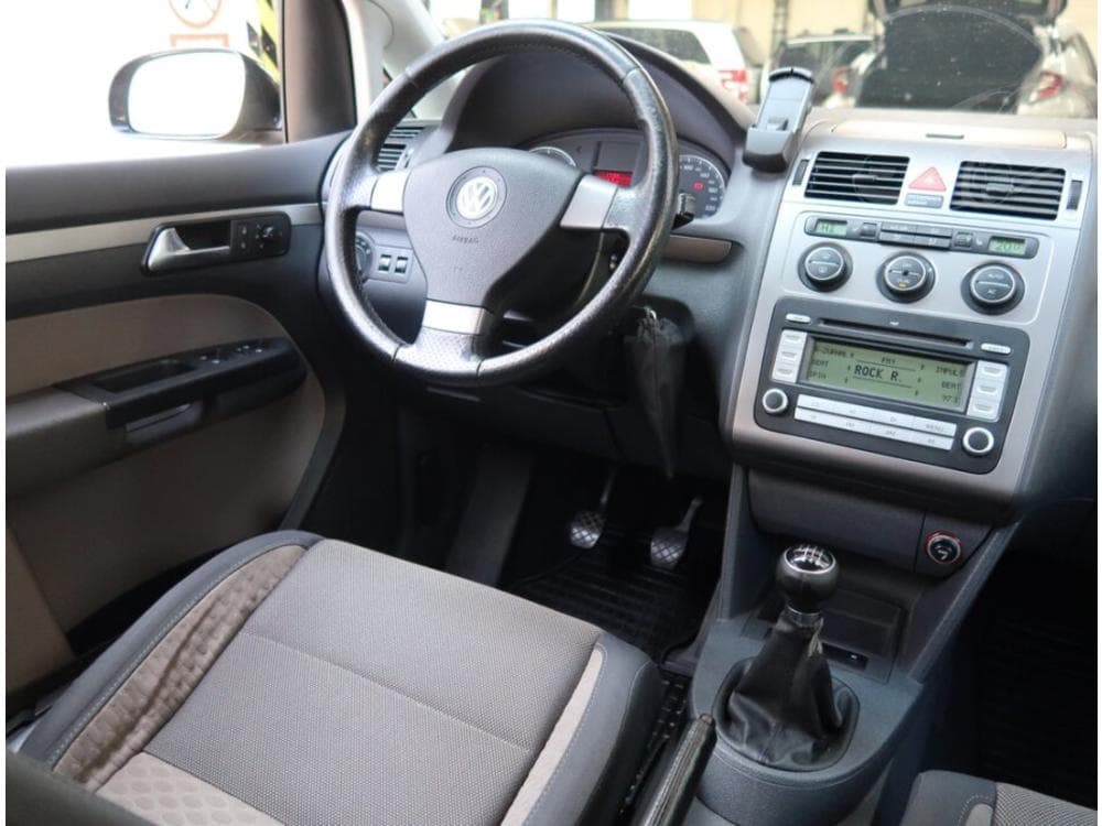 2008 Volkswagen TOURAN - 25